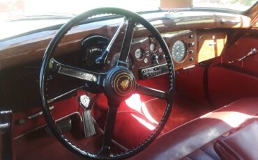 Jaguar-mk-9-1959-custom-7