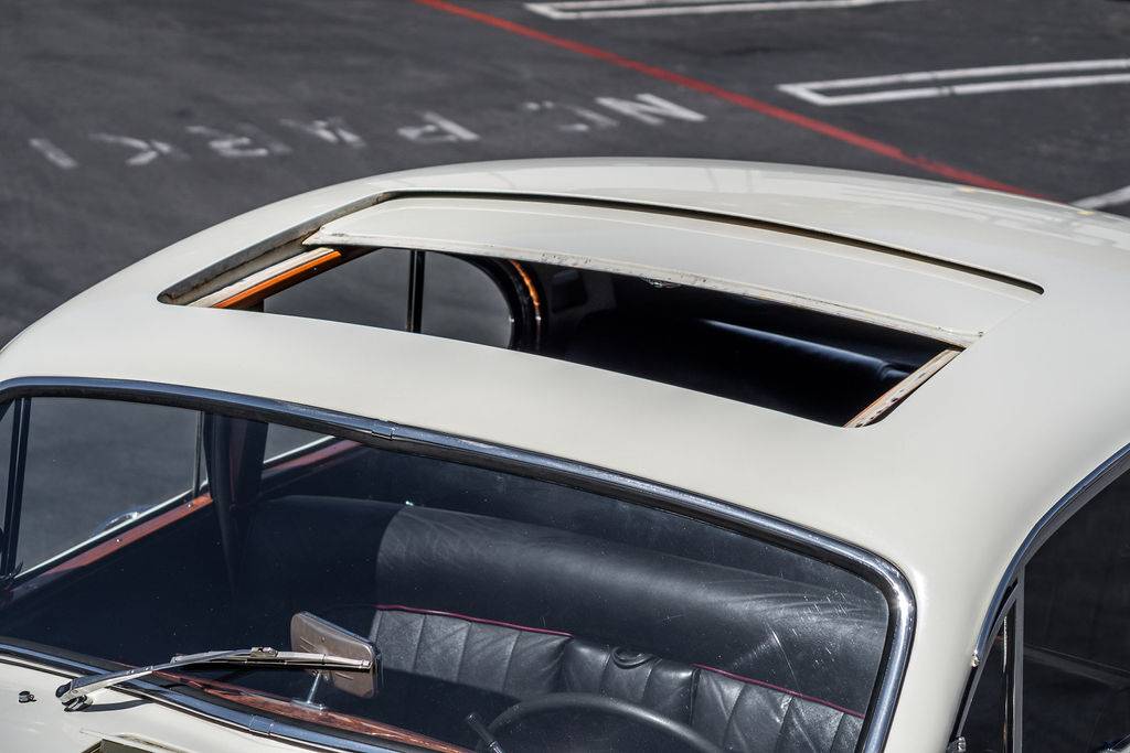 Jaguar-mk-ix-1959-4