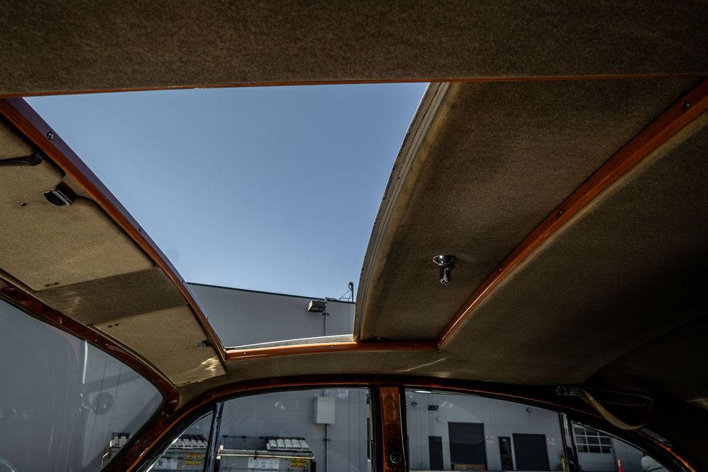 Jaguar-mk-ix-1959-9