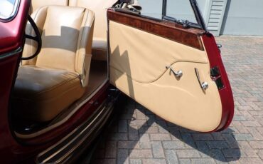 Jaguar-mk-v-drophead-1950-red-17