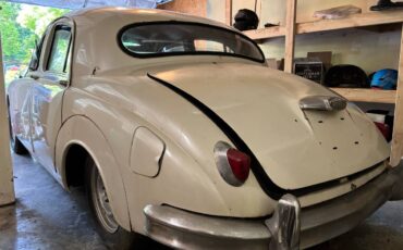 Jaguar-mk1-1957-white-2