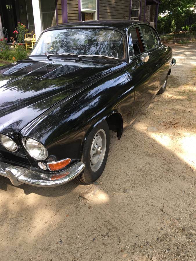 Jaguar-mk10-1964-black-6