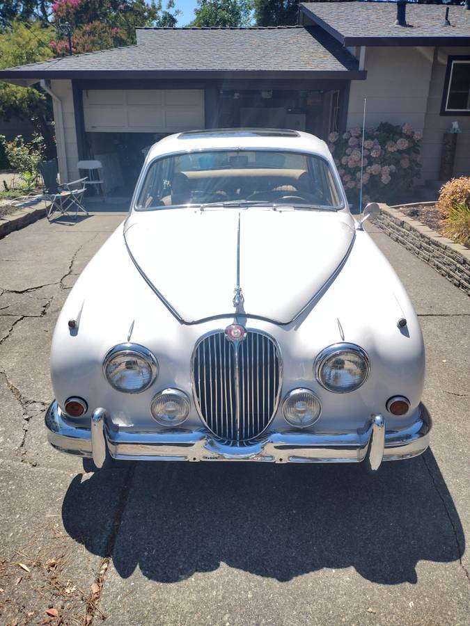 Jaguar-mk2-1960-white-1