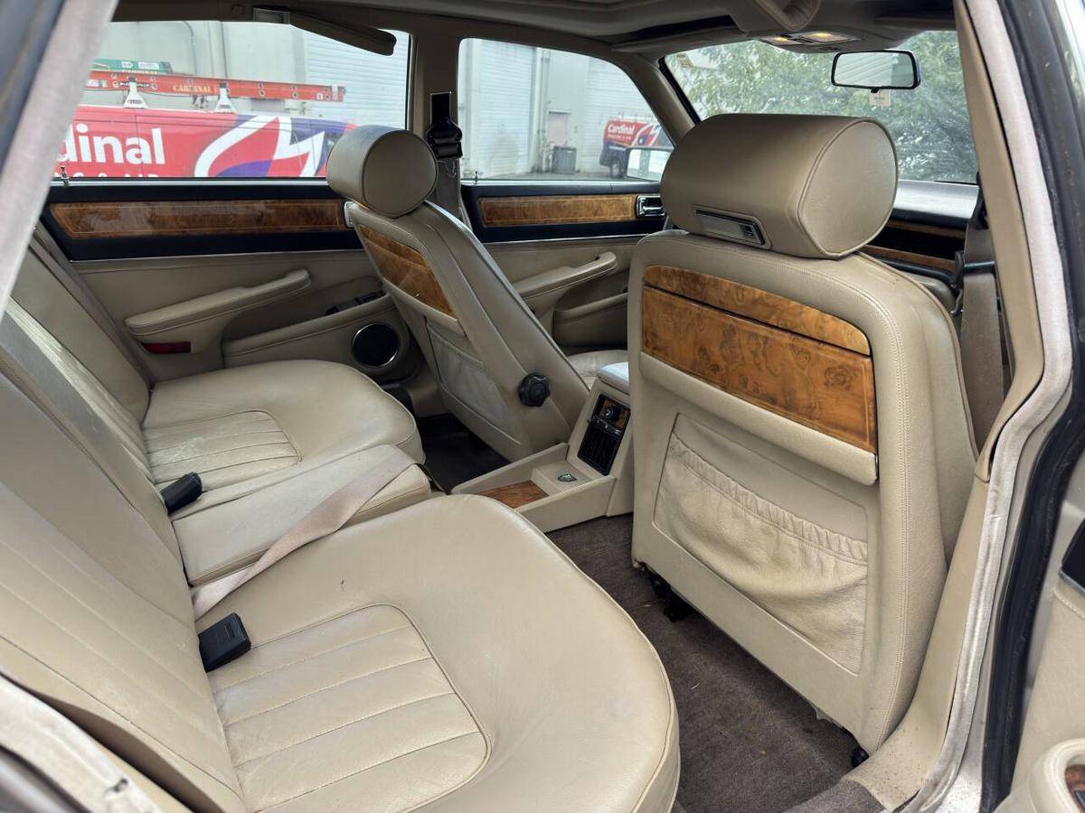 Jaguar-vanden-plas-1988-13