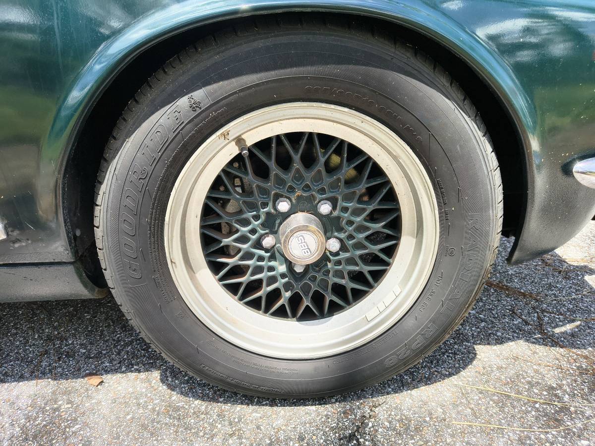 Jaguar-xj-1983-green-15