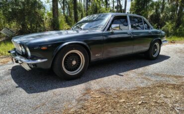 Jaguar-xj-1983-green