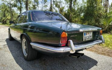 Jaguar-xj-1983-green-4