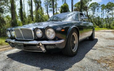Jaguar-xj-1983-green-5