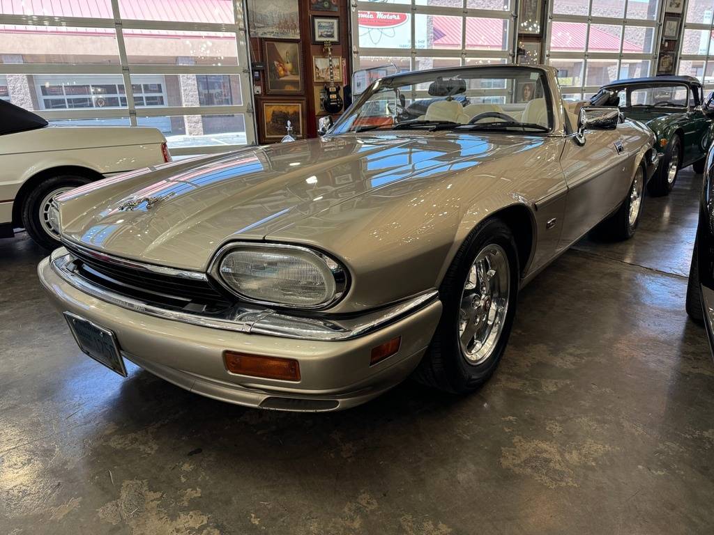 Jaguar-xj-series-1995-silver-112