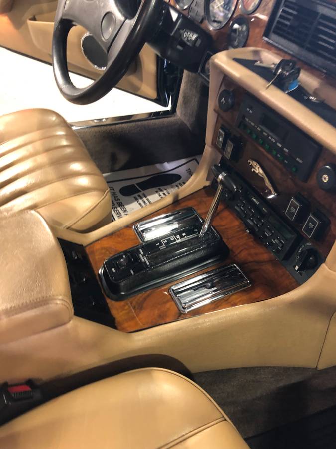 Jaguar-xj-vanden-plas-1989-green-5