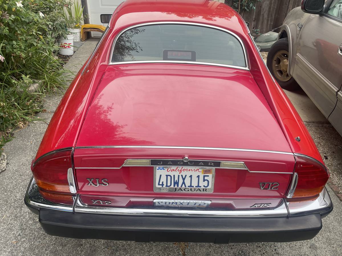 Jaguar-xj12-1989-red-4