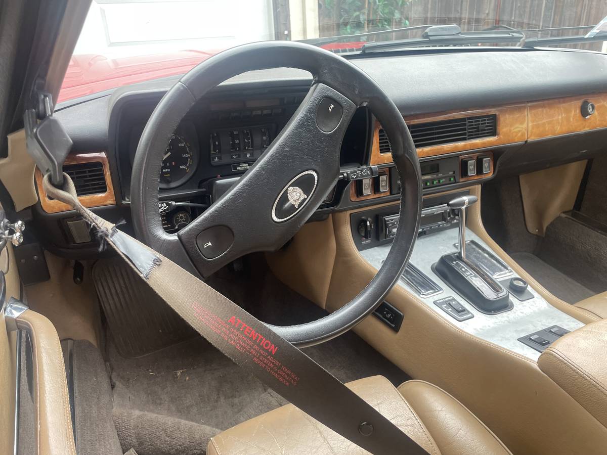 Jaguar-xj12-1989-red-5