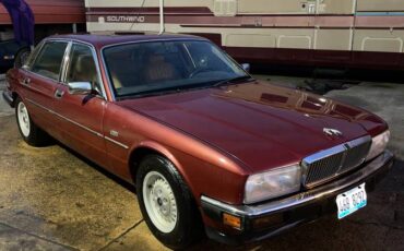 Jaguar-xj6-1990-red-23