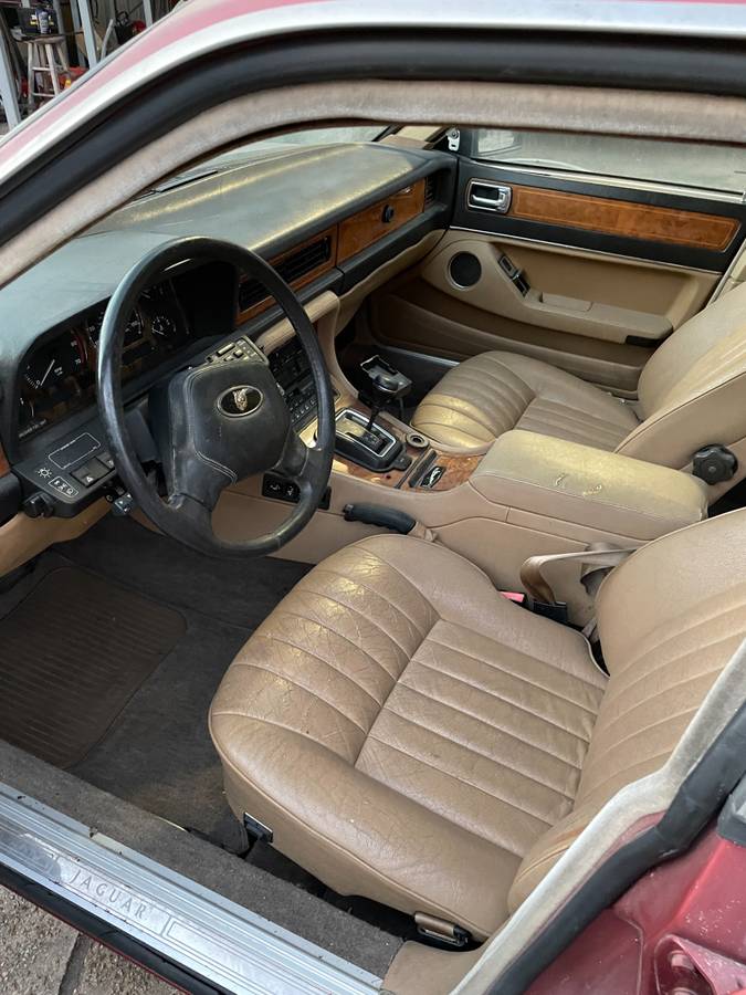 Jaguar-xj6-1990-red-29