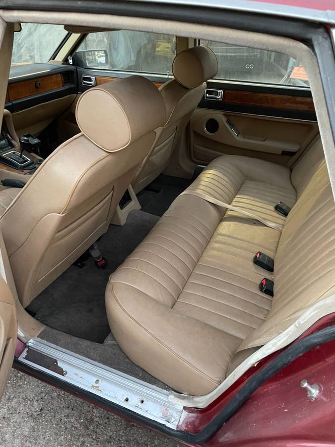 Jaguar-xj6-1990-red-33
