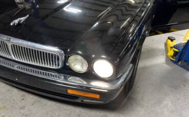 Jaguar-xj6-1995