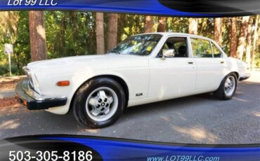 Jaguar-xj6-4.2l-6-cyl-automatic-1979-white-5