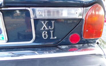 Jaguar-xj6-l-1974-blue-14