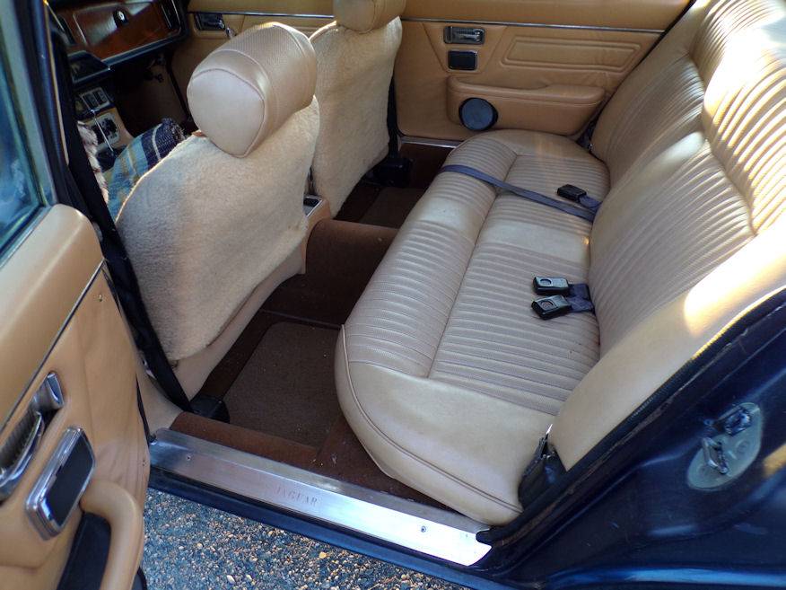 Jaguar-xj6-l-1974-blue-4