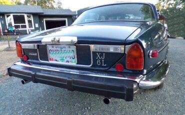 Jaguar-xj6-l-1974-blue-9