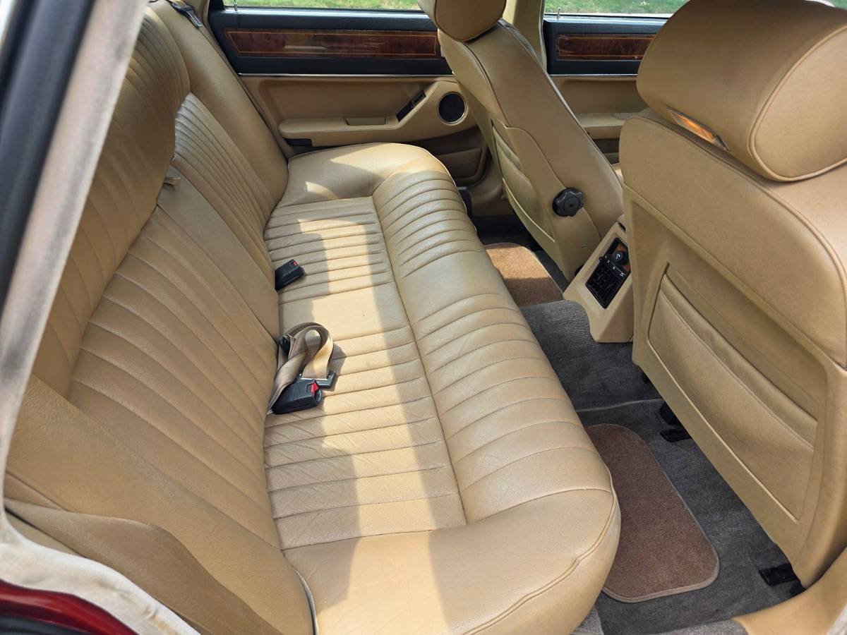 Jaguar-xj6-sovereign-1990-red-8
