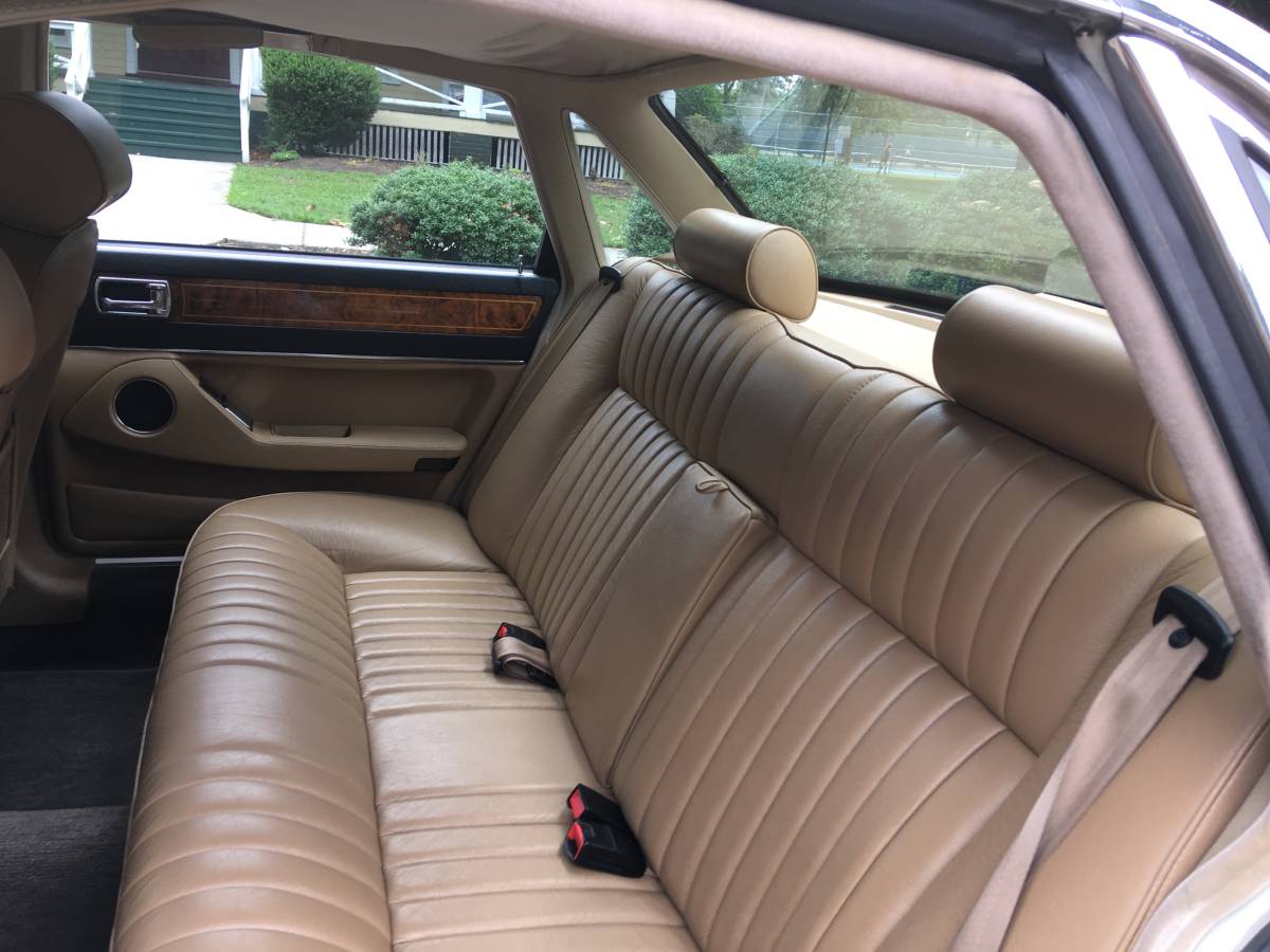 Jaguar-xj6-sovereign-1990-white-2