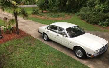 Jaguar-xj6-sovereign-1990-white-5
