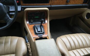 Jaguar-xj6-sovereign-1990-white-9