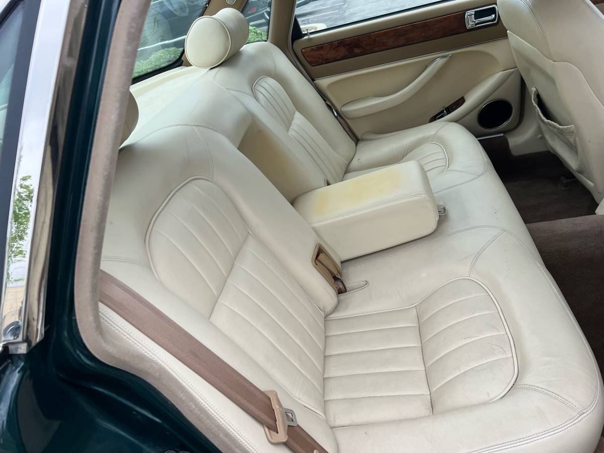 Jaguar-xj6-sovereign-1995-green-15