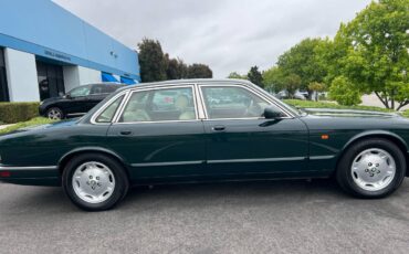 Jaguar-xj6-sovereign-1995-green-21