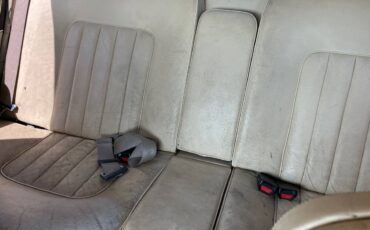 Jaguar-xj6-vanden-plas-1987-10