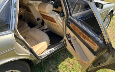 Jaguar-xj6-vanden-plas-1987-13