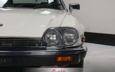 Jaguar-xjs-1987-4