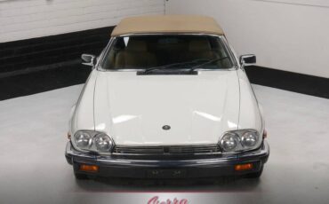 Jaguar-xjs-1987-5