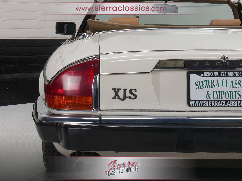 Jaguar-xjs-1987-9