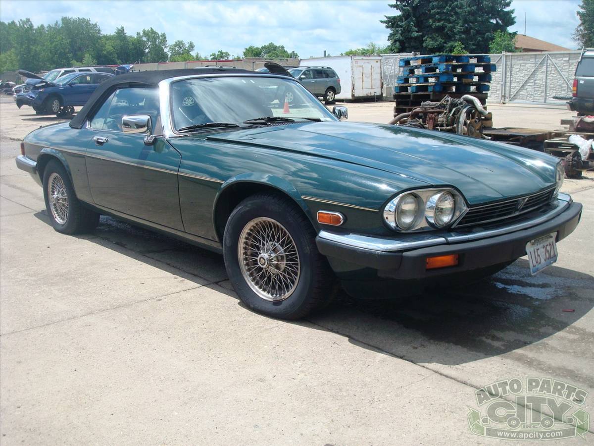 Jaguar-xjs-1989-green-11