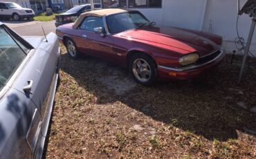 Jaguar-xjs-1991-red