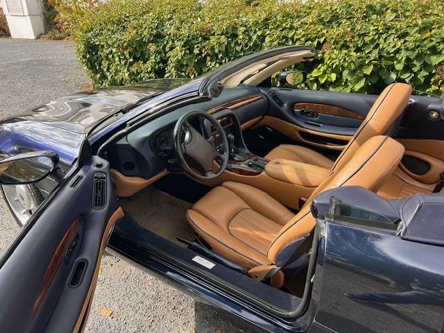 Jaguar-xjs-1995-black-10