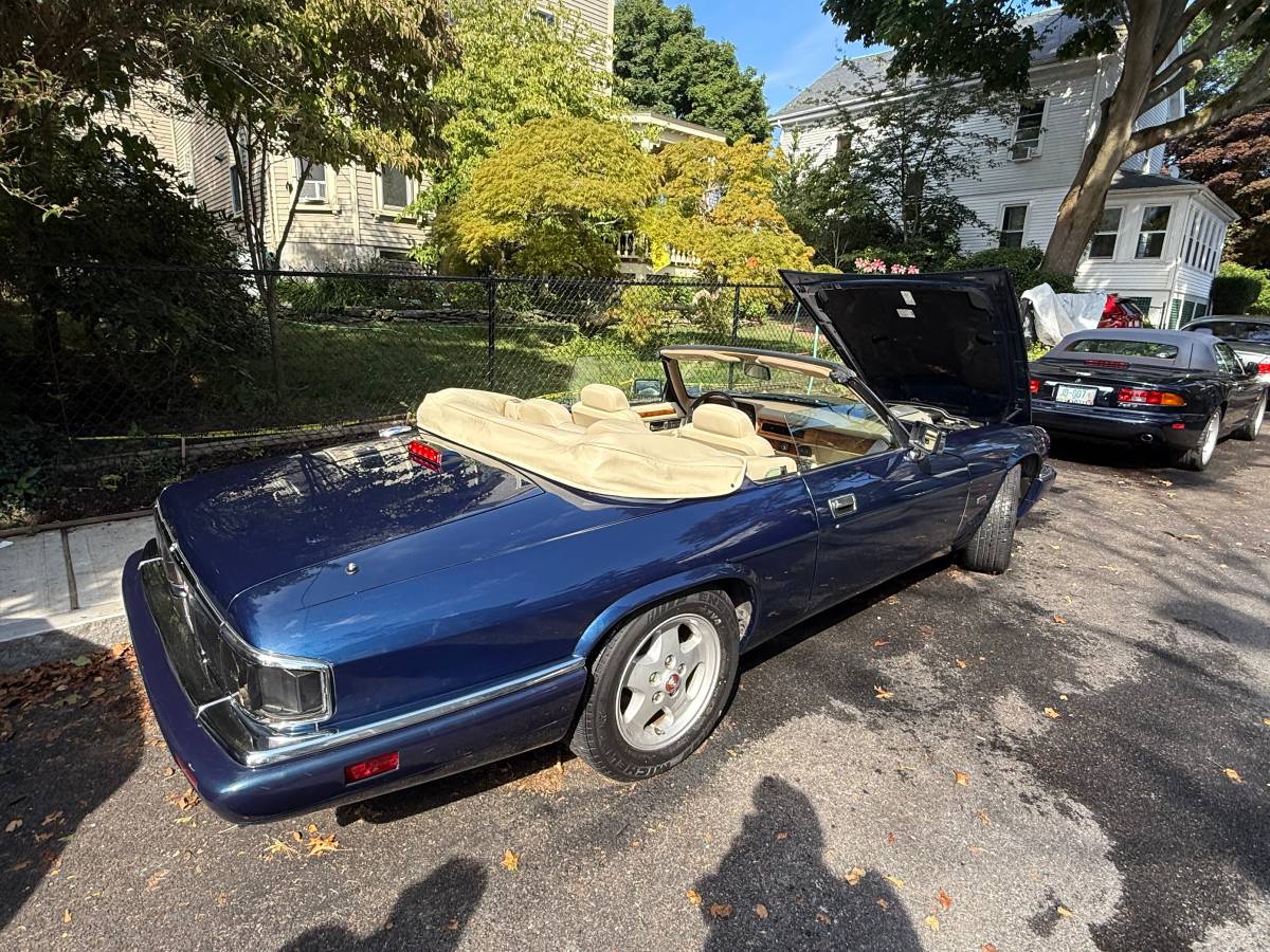 Jaguar-xjs-1995-black-13