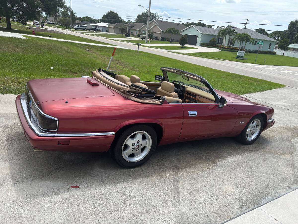 Jaguar-xjs-convertible-1994-red-1