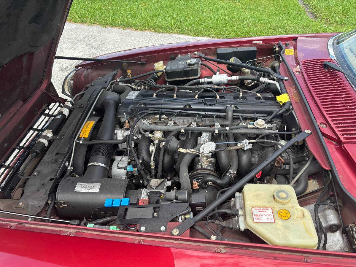 Jaguar-xjs-convertible-1994-red-10