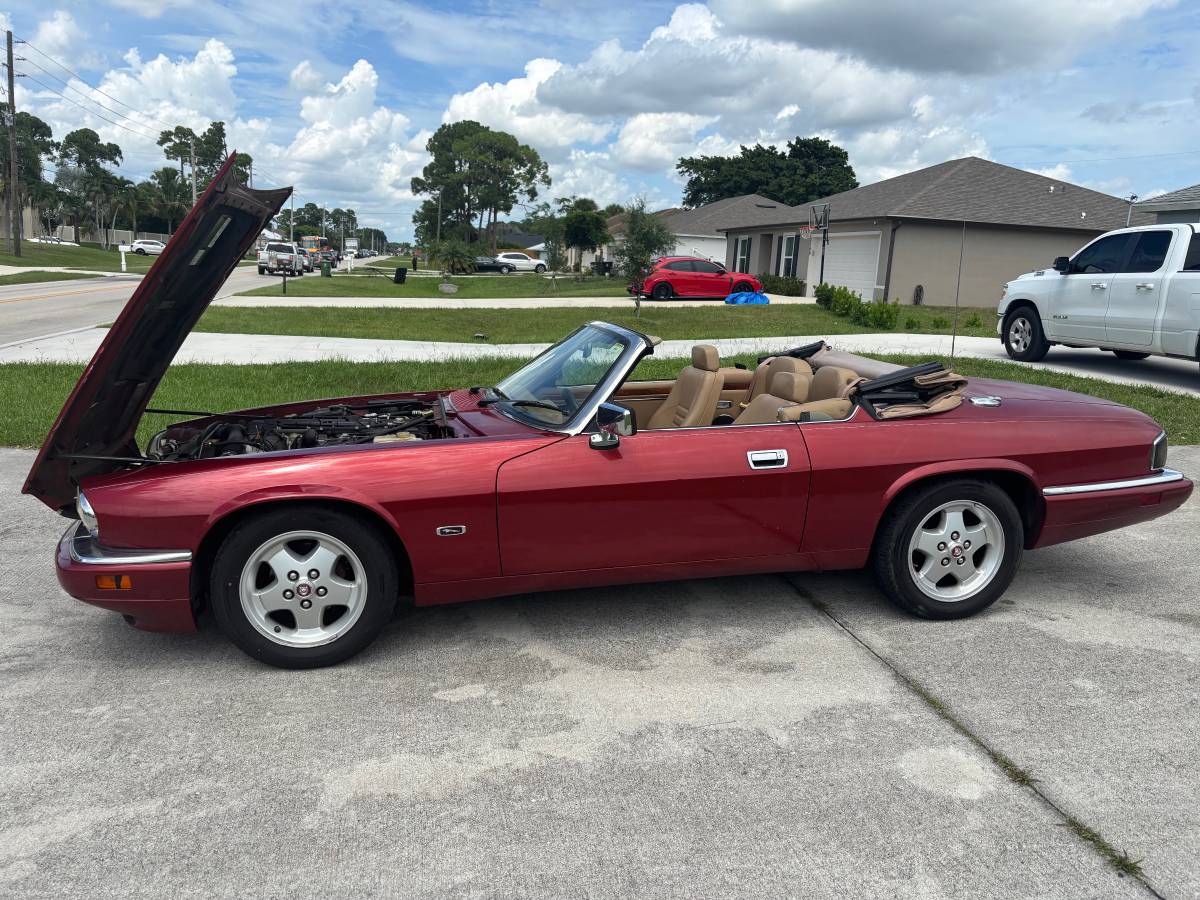 Jaguar-xjs-convertible-1994-red-11