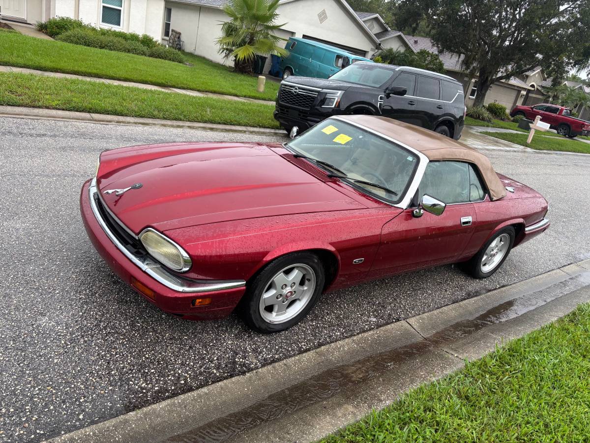 Jaguar-xjs-convertible-1994-red-3