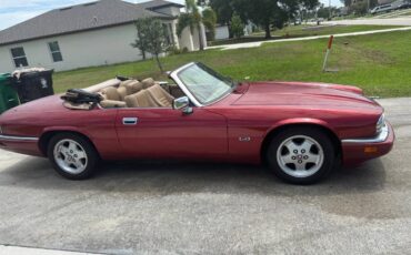 Jaguar-xjs-convertible-1994-red