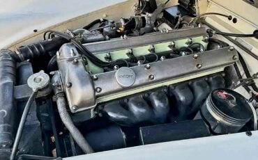 Jaguar-xk-1958-white-2