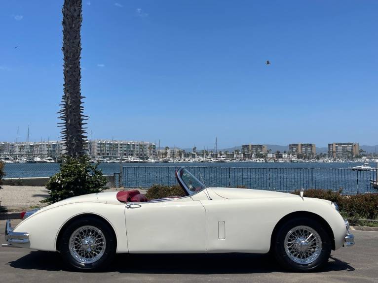 Jaguar-xk150-1958-3