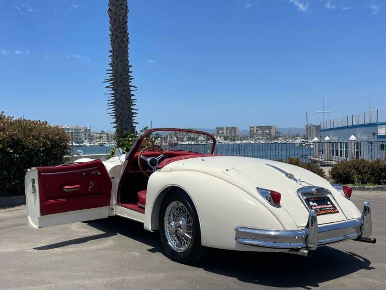 Jaguar-xk150-1958-8