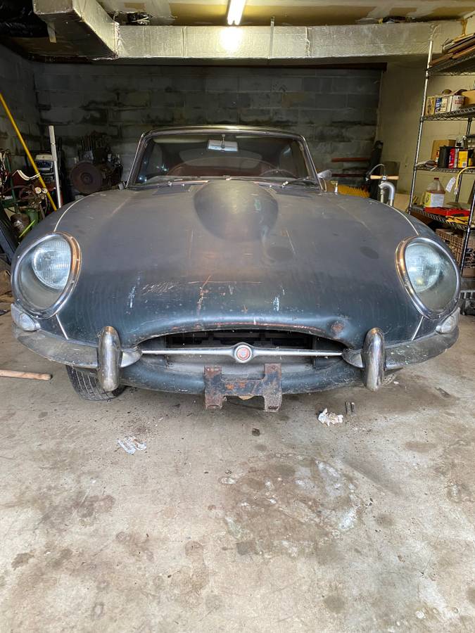 Jaguar-xke-1.5-series-1968-green-1