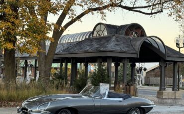 Jaguar-xke-1964-grey-12