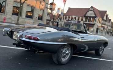 Jaguar-xke-1964-grey-13